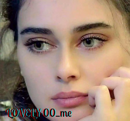 کب تلک تیرے عشق کو روؤں
🔥میرے گھر کے بھی سو مسائل ہیں