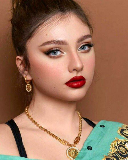 Beautiful People image