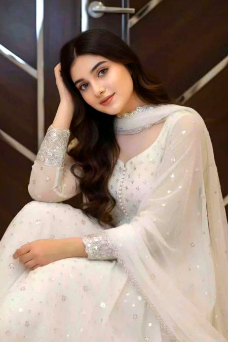 Beautiful People image