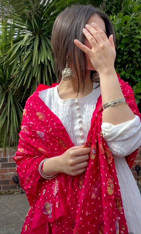 جس کو ملے تھے اس کو ضروری نہیں لگے 
ہم تھے کہیں کی خاک کہیں پر پڑے رہے!!!!