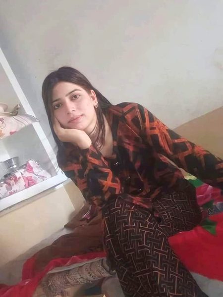 Kitna  buzdil   thaa  pr  usky  chor  jaane   ny  Niddar   kr  diya  👌