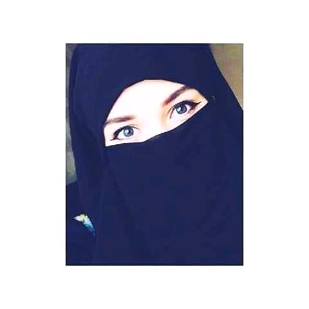 اللہ کریم ہر شہزادی کو جھوٹی محبت سے دور رکھے۔۔۔آمین ❤️🌼