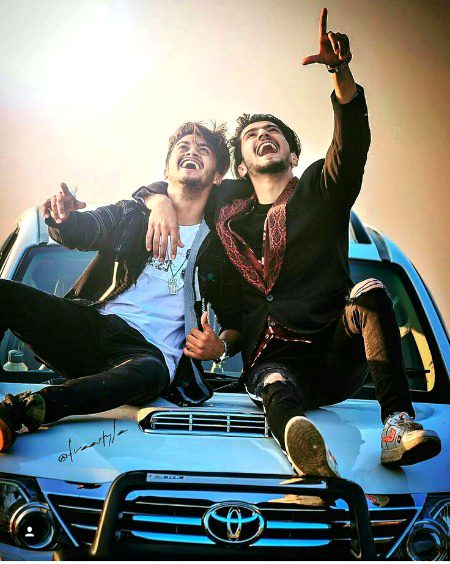 Beautiful People image