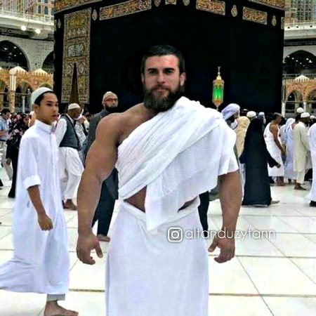 Turkish Celebs image