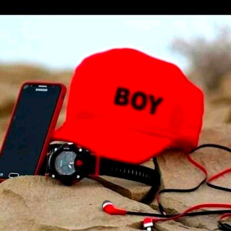 کبھی کبھی سکون 
 کیلیے دواؤں کی نہیں،،
کسی کے
 لفظوں کی ضرورت ہوتی ہے