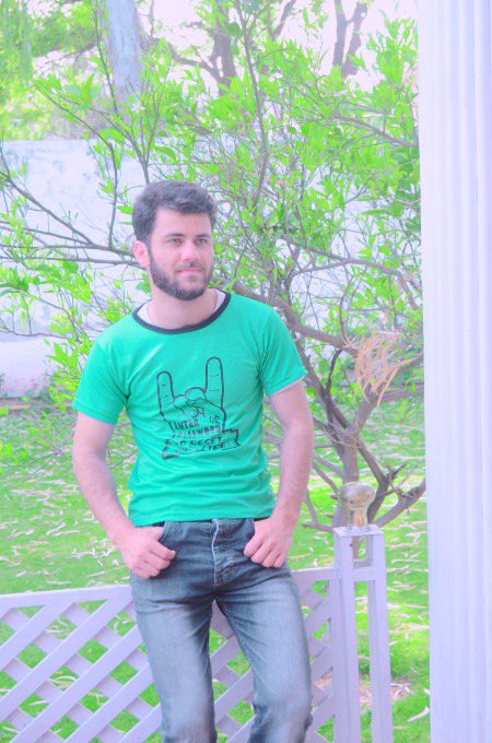 کردار دیکھ کر ہی لوگ مرید ہو جاتے ہیں
ہم زبردستی دلوں پر قبضہ نہیں کرتے😊🍁