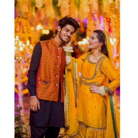 Pakistani Celebs image