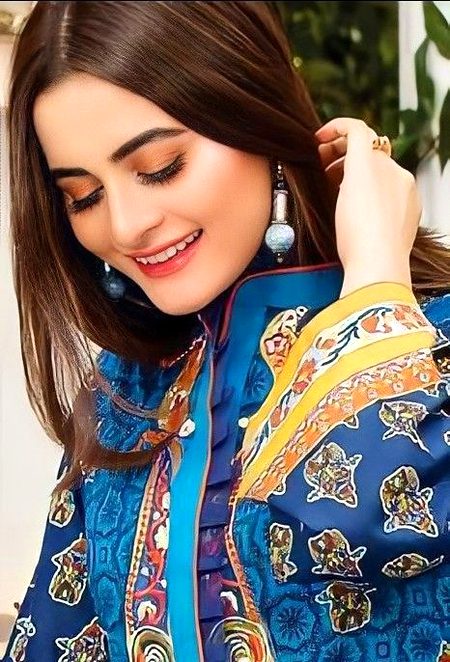 Pakistani Celebs image