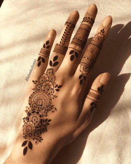 Mehndi Design image