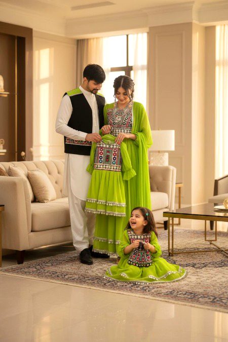 Beautiful People image