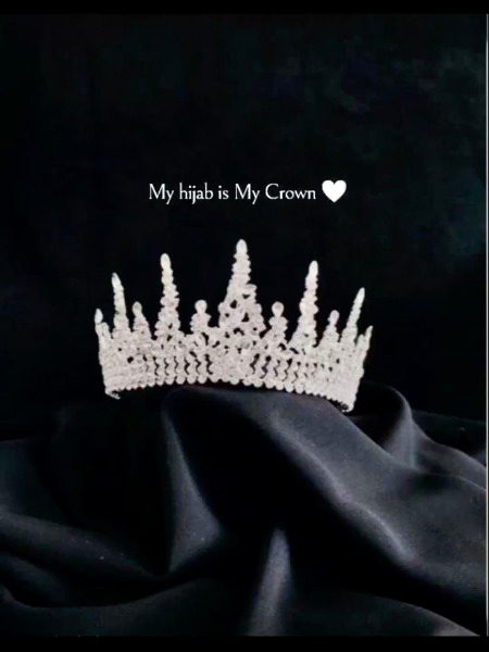 𝓐𝓶 𝓪 𝓗𝓲𝓳𝓪𝓫𝓲 𝓠𝓾𝓮𝓮𝓷 👑..