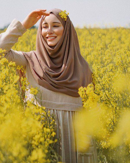 Beautiful People image
