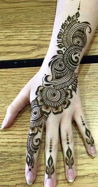 Mehndi Design image