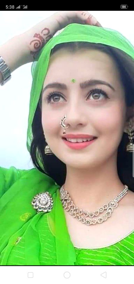 Beautiful People image