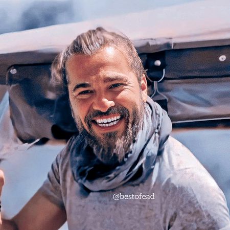 Turkish Celebs image