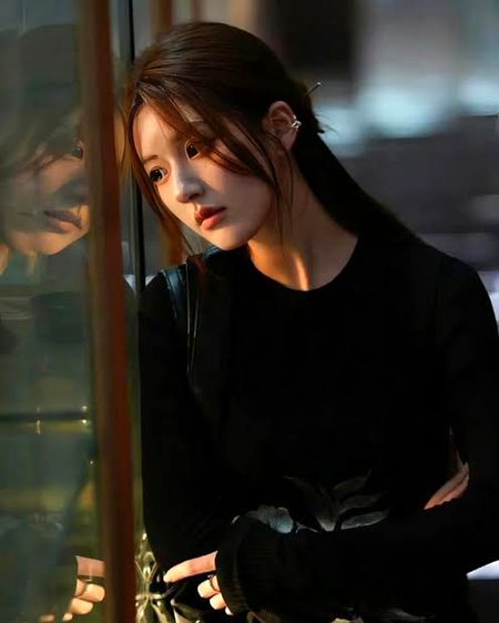 زُلف برہم ہے دل آشفتہ صبا آوارہ.. خوابِ ہستی سا نہیں خوابِ پریشاں کوئی 
نغمہء درد سے ہوجاتا ہے عالم معمُور. اس طرح چھیڑتا ہے تارِ گریباں کوئی
 -