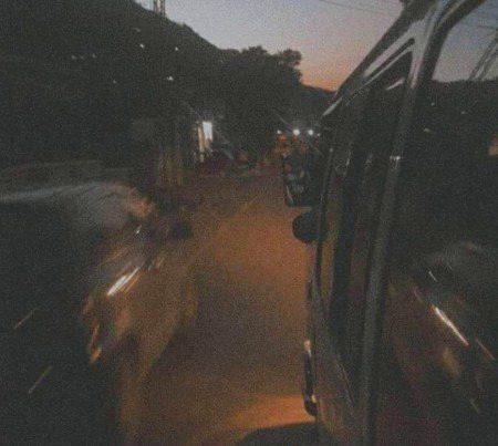 کاش کوئی تو ایسا ھوتا جو ھمارے بنا نہ رہ سکتا 🥀