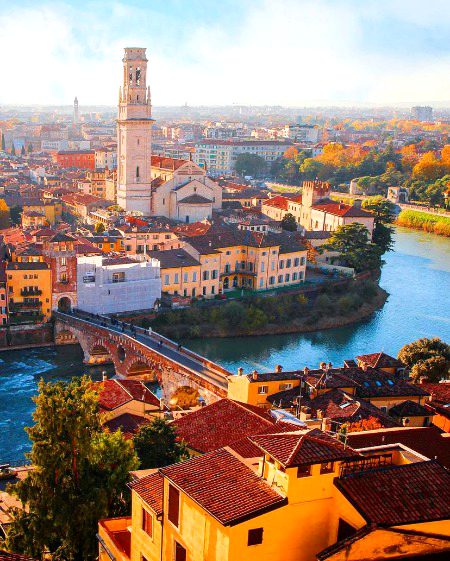 Beautiful city .