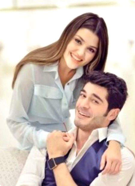 تم سے بہتر بھی اگر میسر ہو ہم پھر بھی تمہارا انتخاب کریں گے🖤❤️..