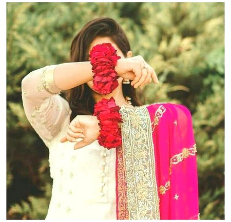 چلو....مان بھی جاؤ اب کہ میرے بِن ادھورے ہو❤️