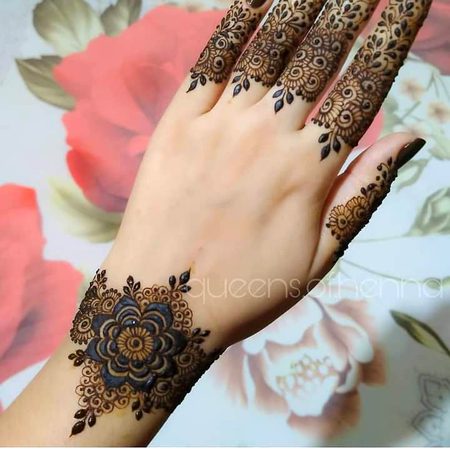 Mehndi Design image