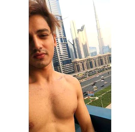 ہم نے نوابوں پر نوابی کر کے جینا سیکھا ہے🔥🔥
یہ کل کے لونڈے خود کو نواب سمجھ بیٹھے ہیں👁️👁️