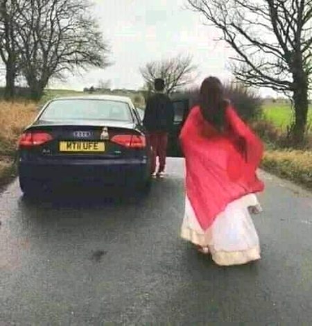 🖤🖤
آدابِ محبت کے تقاضوں کی بدولت۔
ہم قابلِ نفرت سے بھی نفرت نہیں کرتے 🥀🔥