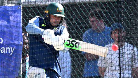 Australia could consider Khawaja for middle-order return