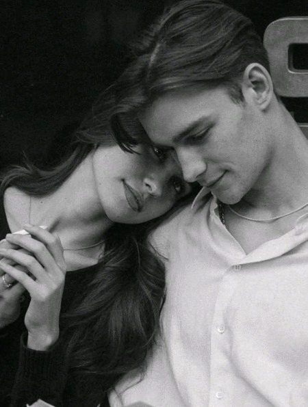 شوخیوں سے ، ناز سے ، انداز سے
ہم بہک جائیں گے ، تم بہکاؤ تو 
_BaLocH_