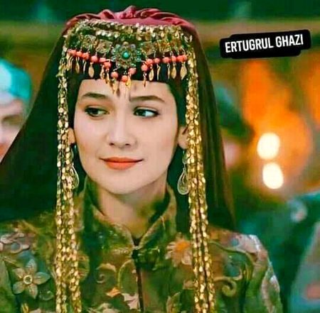 Turkish Celebs image