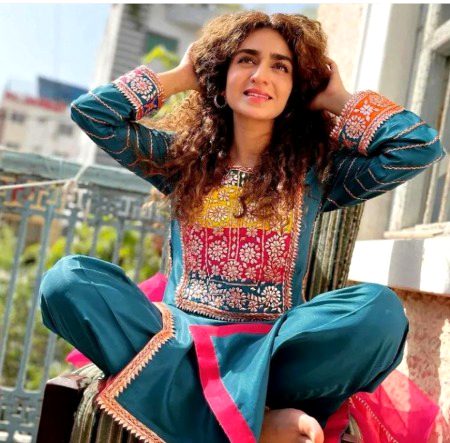 Pakistani Celebs image