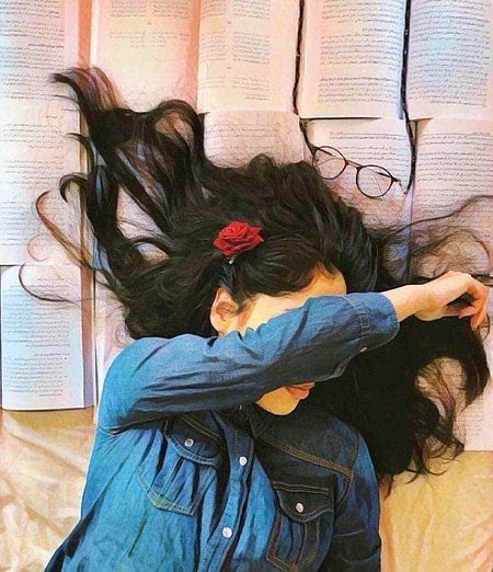 جانے کیوں اک خیال سا آیا
میں نہ ہوں_گی تو کیا کمی ہوگی،🖤😃