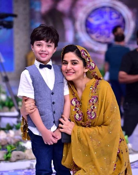 Pakistani Celebs image