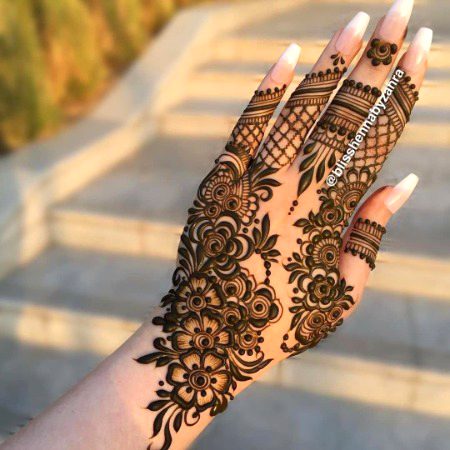 Mehndi Design image