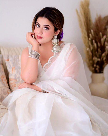 Beautiful People image
