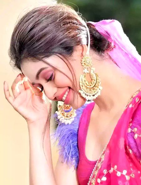 Beautiful People image