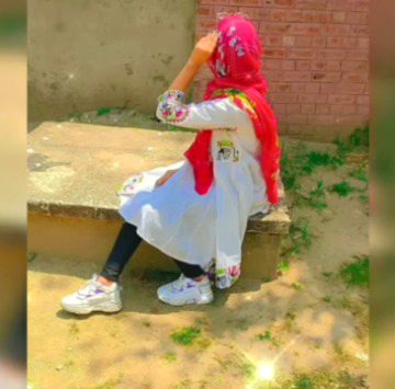Sab:kia karti ho Ma: nakhre 🤭🥰