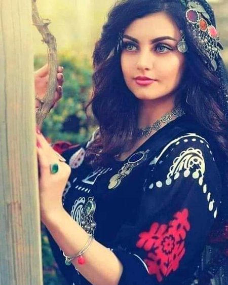 Beautiful People image