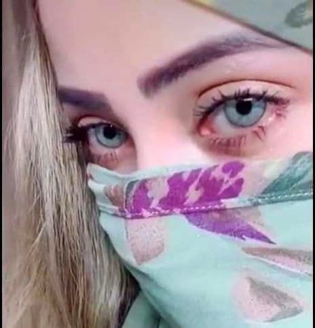 Aakhiyan  Jnab  diyan 
Botlan Sharab  diyan👌