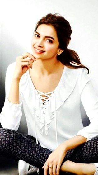 Indian Celebs image