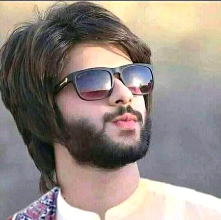Beautiful People image