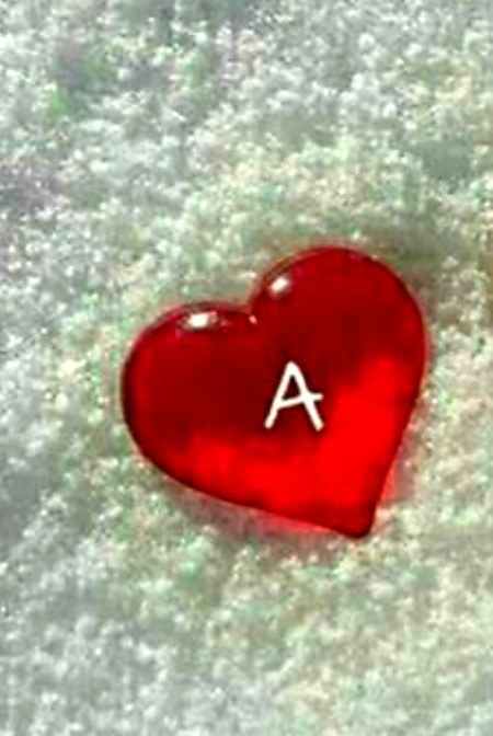 دنیا کو خبر کیا ہے میرے زوقِ نظر کی ٠٠٠تم میرے لیے رنگ ہو ، خوشبو ہو ، ضیا۶ ہو