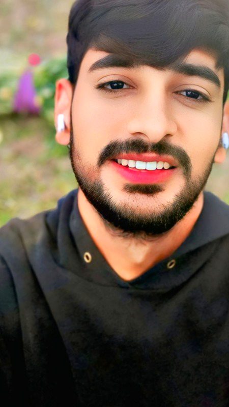 Beautiful People image