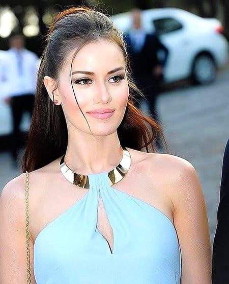 Turkish Celebs image