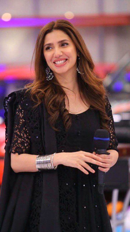 Mahira khan