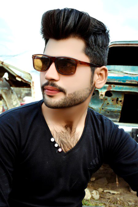 " اور پھر کوئی کِتنا ہی پیارا کِیوں نہ ہو ، کِسی نہ کِسی کا ٹُھکرایا ہُوا ضرور ہوتا ہے! ۔ " 💔🙂
🖤🥀