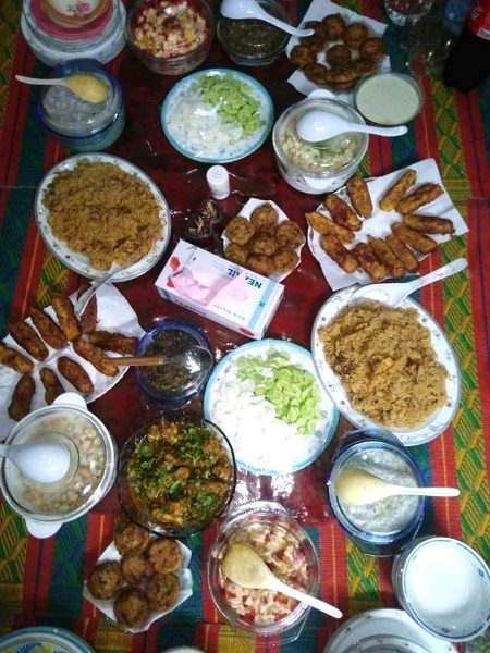 Ya Meri Ami ka pyar or Meri sis ki mahnat .Jo mery aany ki khushi MN bnya gya 
I love my family ❤️
Jugnu