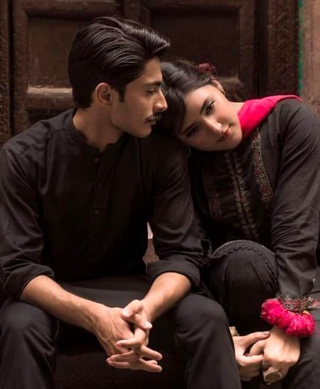 بس میری محبت ہی نہ سمجھ پائے تم🥀 FM 🥀
باقی میری ہر غلطی کا برابر حساب رکھتے ہو🔥 Mahii 💔