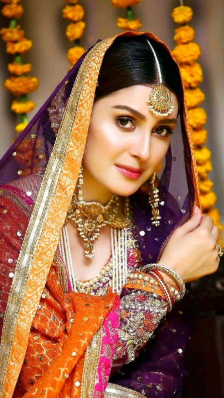 Pakistani Celebs image