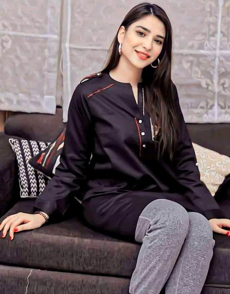 Pakistani Celebs image